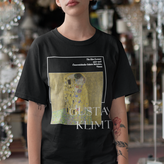 Gustav Klimt _Unisex Shirt - The Kiss Aesthetic Art Clothing